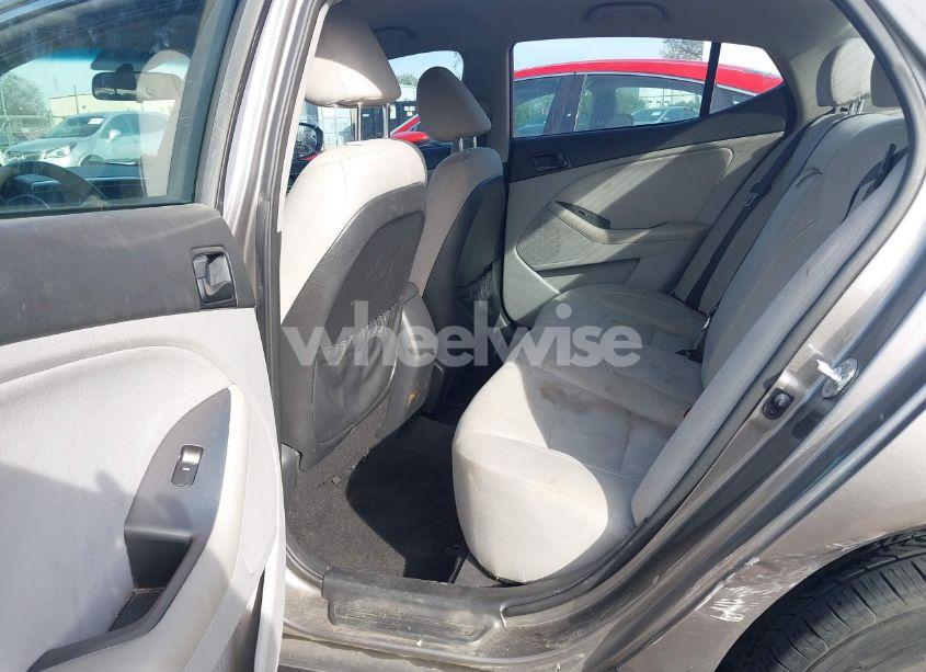 Photo 8 of 2015 Kia Optima LX (VIN 5XXGM4A78FG503983)