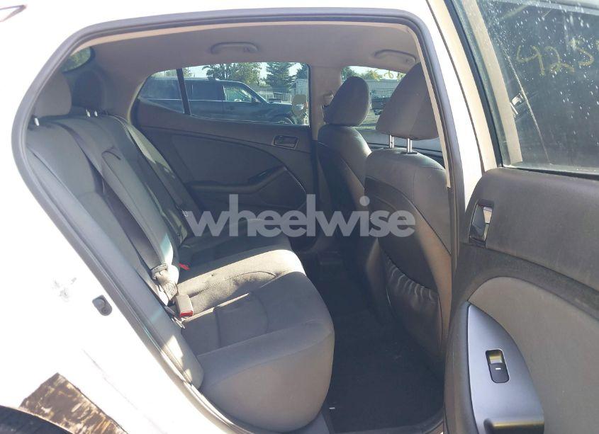 Photo 8 of 2015 Kia Optima LX (VIN 5XXGM4A78FG506172)