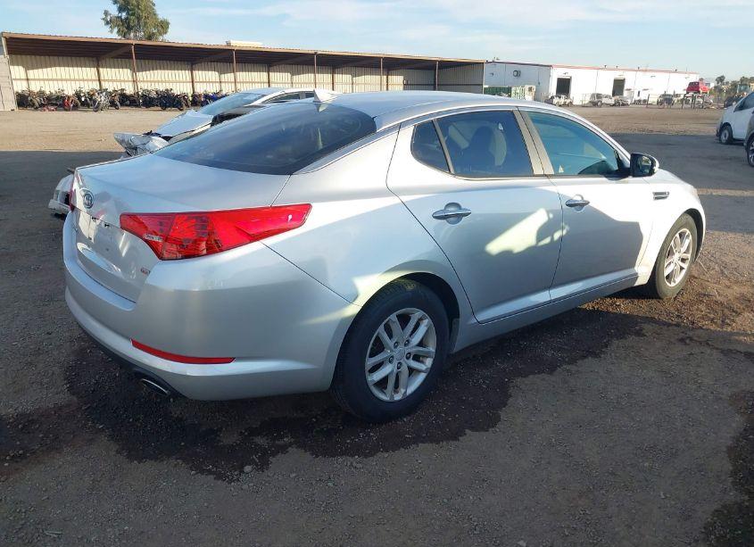 Photo 4 of 2012 Kia Optima LX (VIN 5XXGM4A79CG021826)