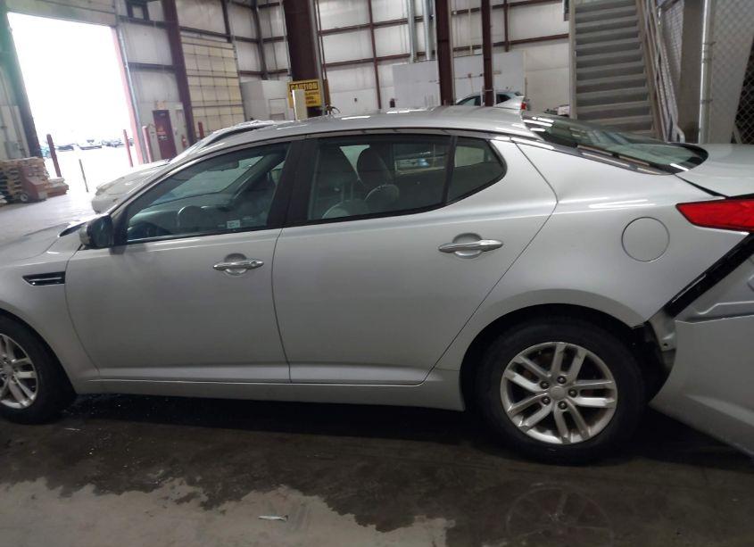 Photo 14 of 2012 Kia Optima LX (VIN 5XXGM4A79CG034740)