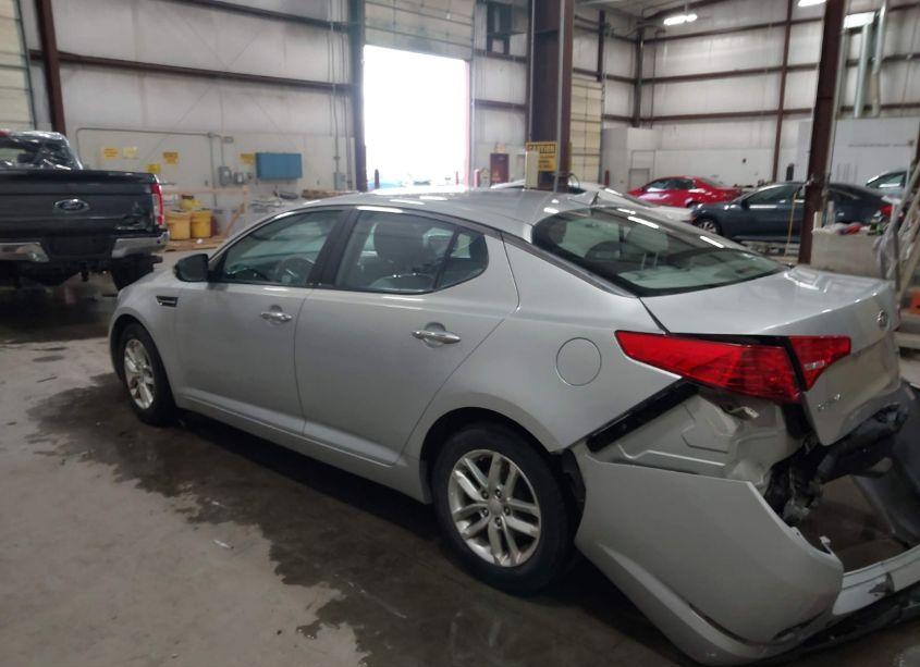 Photo 3 of 2012 Kia Optima LX (VIN 5XXGM4A79CG034740)