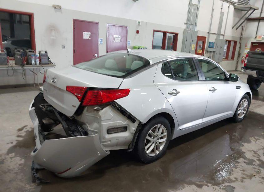 Photo 4 of 2012 Kia Optima LX (VIN 5XXGM4A79CG034740)