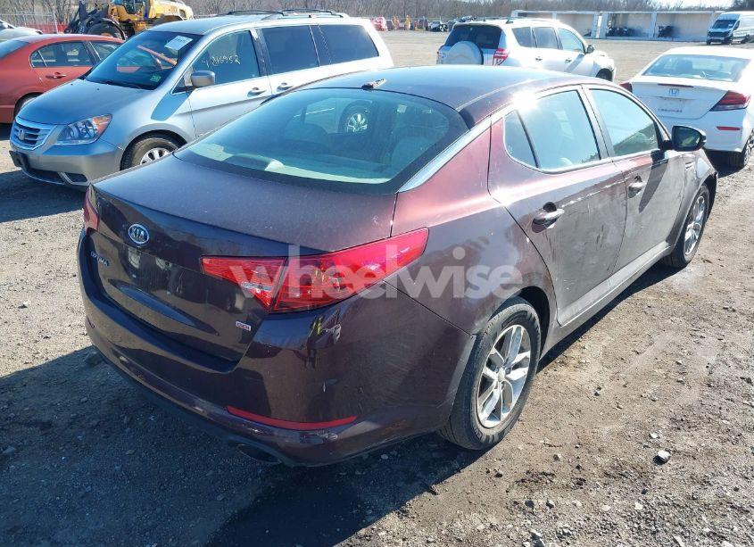 Photo 4 of 2012 Kia Optima LX (VIN 5XXGM4A79CG040893)