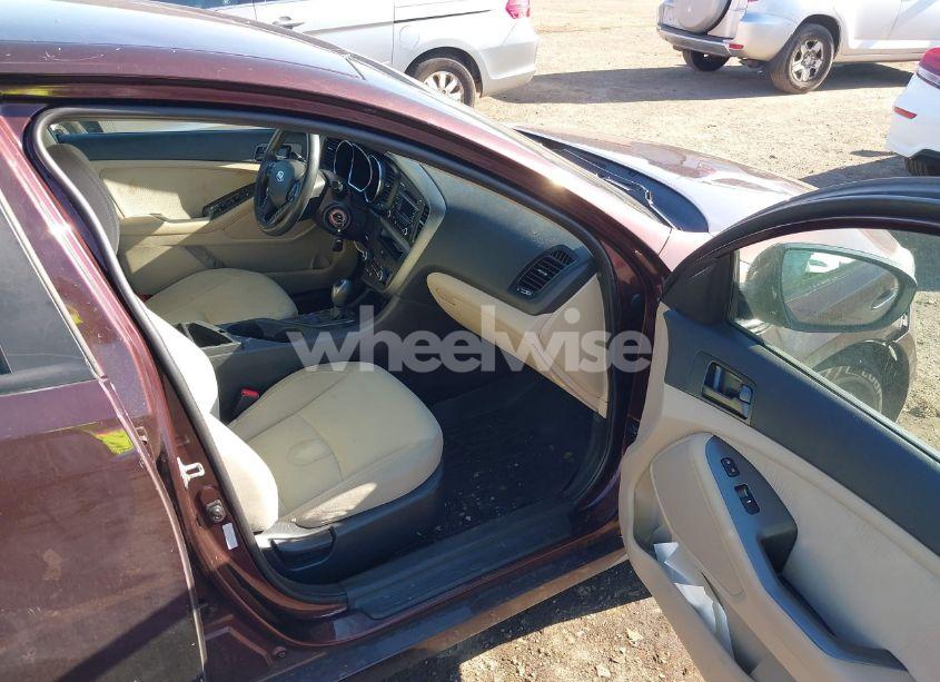 Photo 5 of 2012 Kia Optima LX (VIN 5XXGM4A79CG040893)