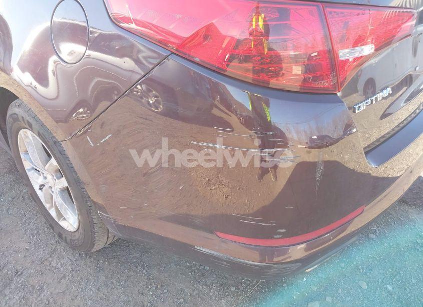 Photo 6 of 2012 Kia Optima LX (VIN 5XXGM4A79CG040893)