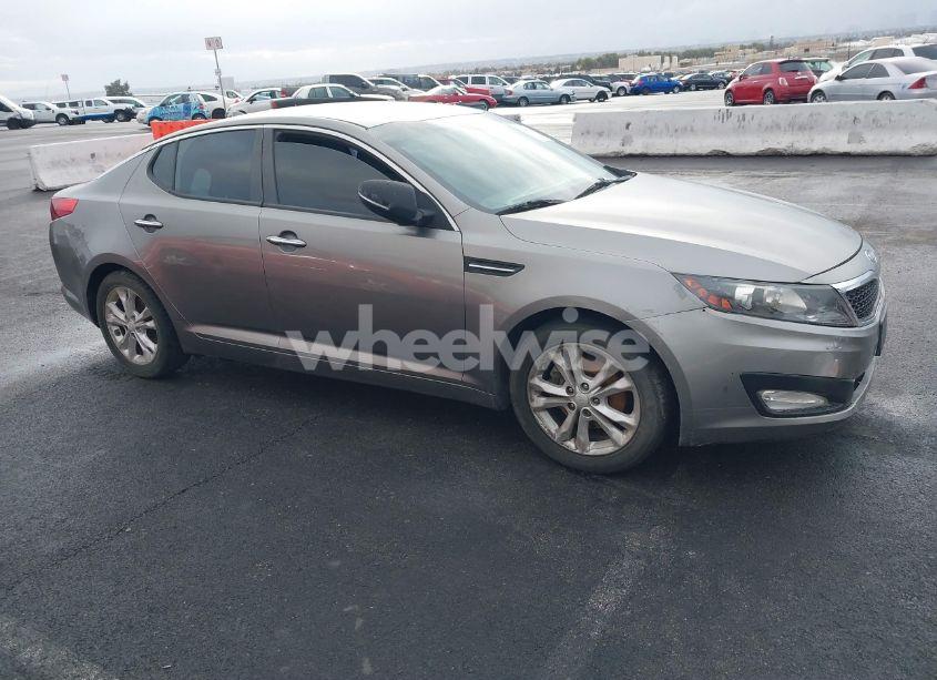 2012 Kia Optima LX (VIN 5XXGM4A79CG056267) main photo