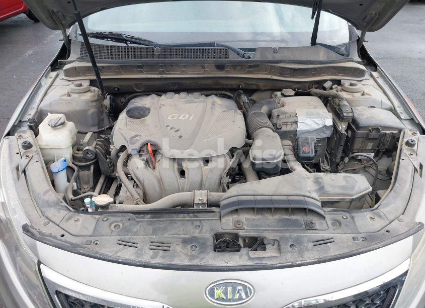 Photo 10 of 2012 Kia Optima LX (VIN 5XXGM4A79CG056267)