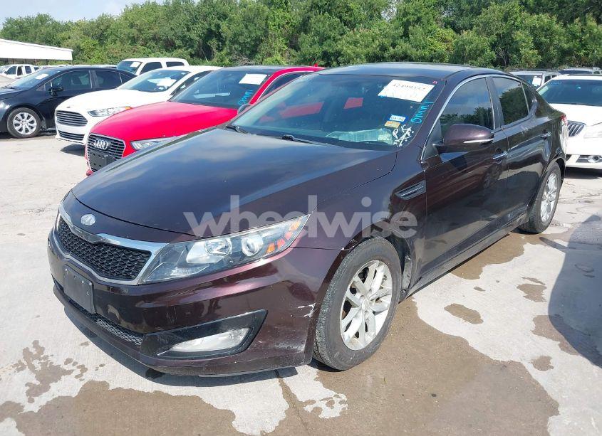 Photo 2 of 2012 Kia Optima LX (VIN 5XXGM4A79CG064305)