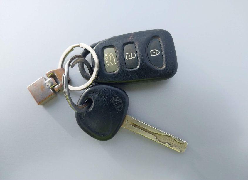 Photo 11 of 2012 Kia Optima LX (VIN 5XXGM4A79CG083324)