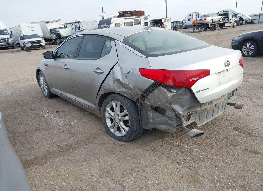 Photo 3 of 2012 Kia Optima LX (VIN 5XXGM4A79CG083324)