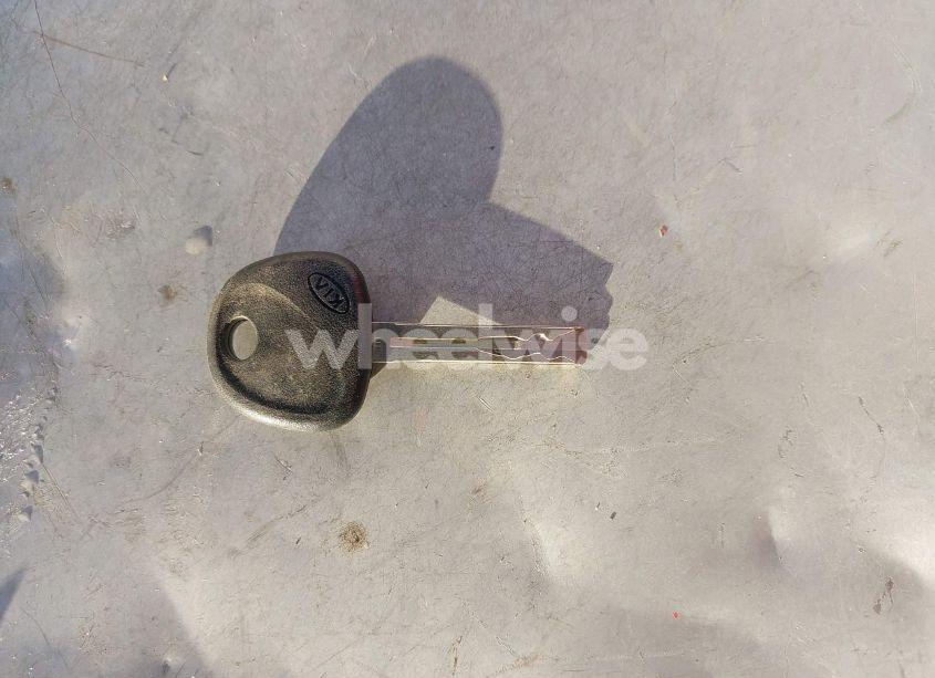 Photo 11 of 2013 Kia Optima LX (VIN 5XXGM4A79DG094504)