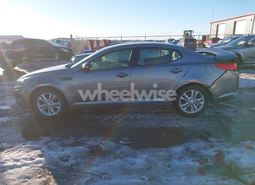 Photo 14 of 2013 Kia Optima LX (VIN 5XXGM4A79DG094504)