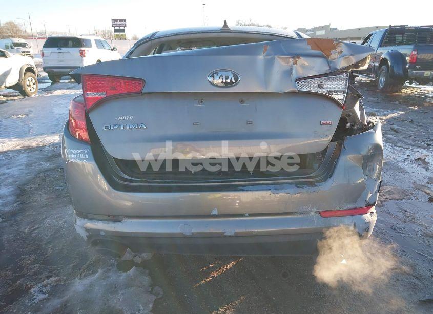 Photo 6 of 2013 Kia Optima LX (VIN 5XXGM4A79DG094504)