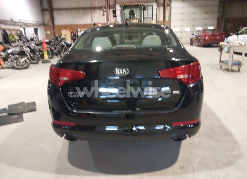 Photo 16 of 2013 Kia Optima LX (VIN 5XXGM4A79DG133110)