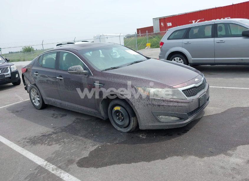 2013 Kia Optima LX (VIN 5XXGM4A79DG133270) main photo