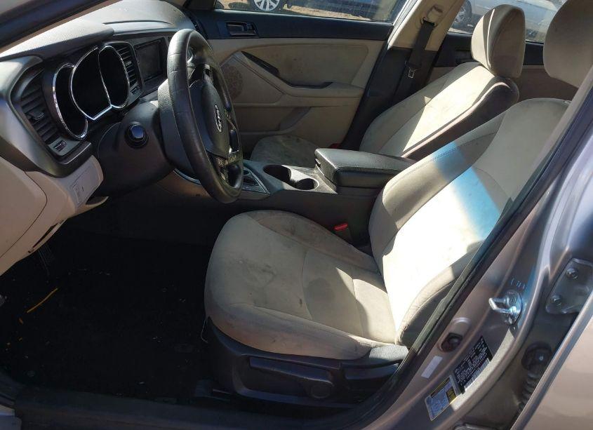 Photo 5 of 2013 Kia Optima LX (VIN 5XXGM4A79DG156063)