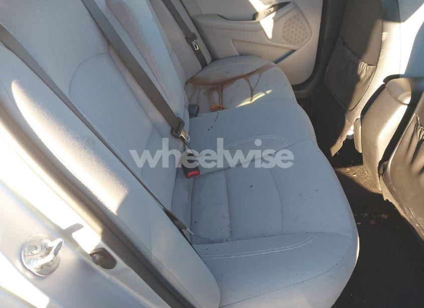 Photo 8 of 2013 Kia Optima LX (VIN 5XXGM4A79DG178936)