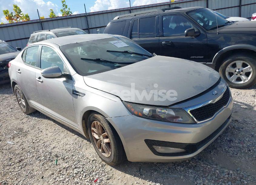 2013 Kia Optima LX (VIN 5XXGM4A79DG179150) main photo