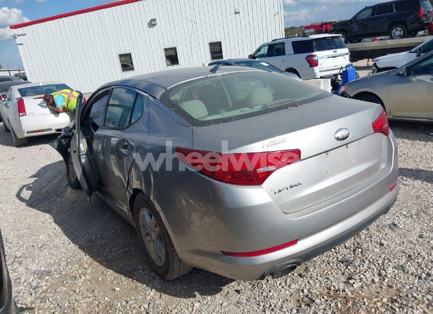 Photo 3 of 2013 Kia Optima LX (VIN 5XXGM4A79DG179150)