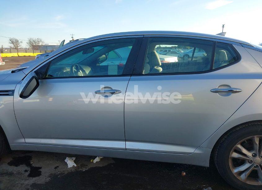 Photo 14 of 2013 Kia Optima LX (VIN 5XXGM4A79DG182632)