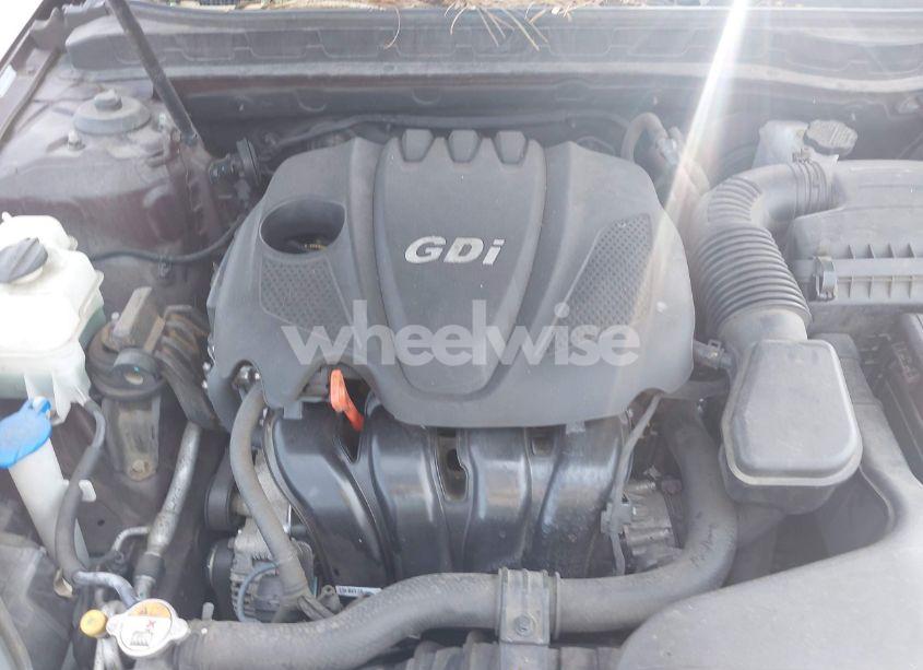 Photo 10 of 2013 Kia Optima LX (VIN 5XXGM4A79DG184784)