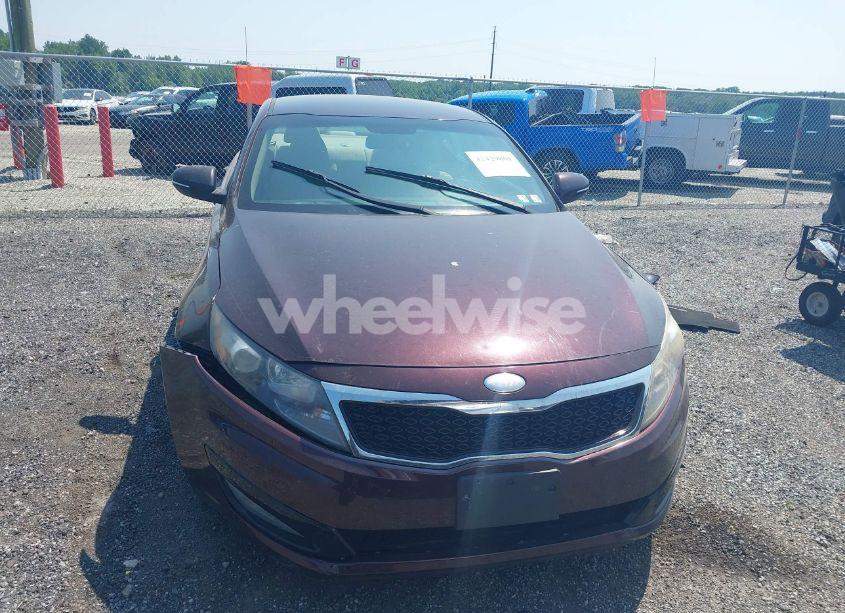 Photo 11 of 2013 Kia Optima LX (VIN 5XXGM4A79DG184784)