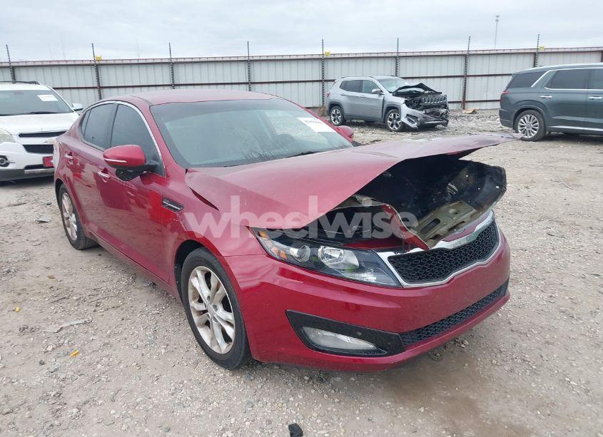 2013 Kia Optima LX (VIN 5XXGM4A79DG202071) main photo