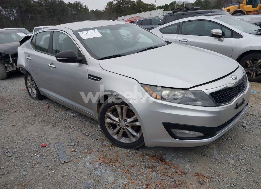 2013 Kia Optima LX (VIN 5XXGM4A79DG224247) main photo