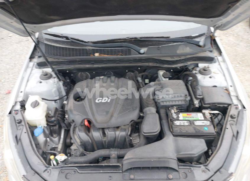 Photo 10 of 2013 Kia Optima LX (VIN 5XXGM4A79DG224247)