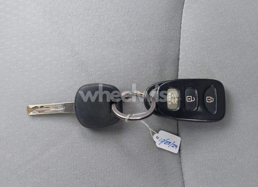 Photo 11 of 2013 Kia Optima LX (VIN 5XXGM4A79DG224247)