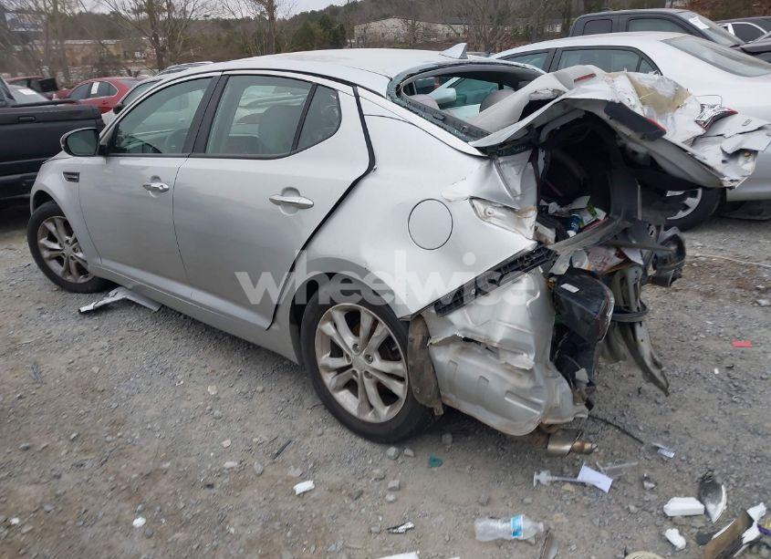 Photo 3 of 2013 Kia Optima LX (VIN 5XXGM4A79DG224247)