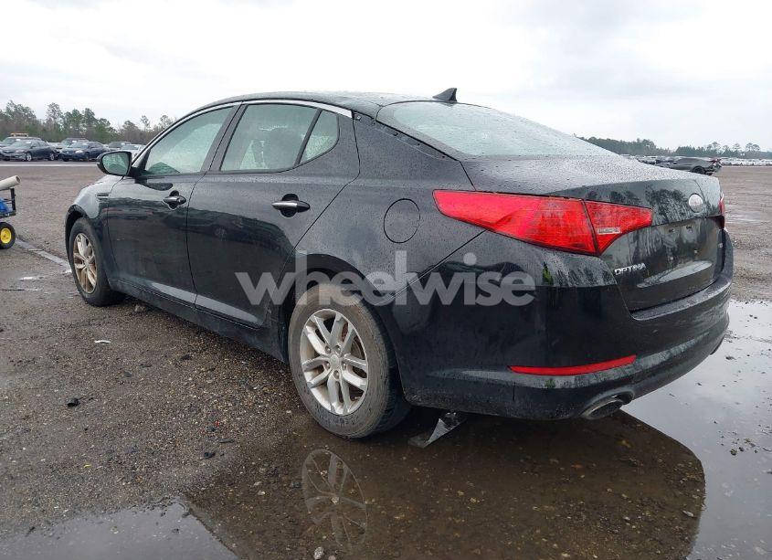 Photo 3 of 2013 Kia Optima LX (VIN 5XXGM4A79DG237533)