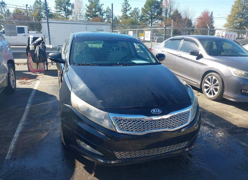 Photo 12 of 2013 Kia Optima LX (VIN 5XXGM4A79DG240609)