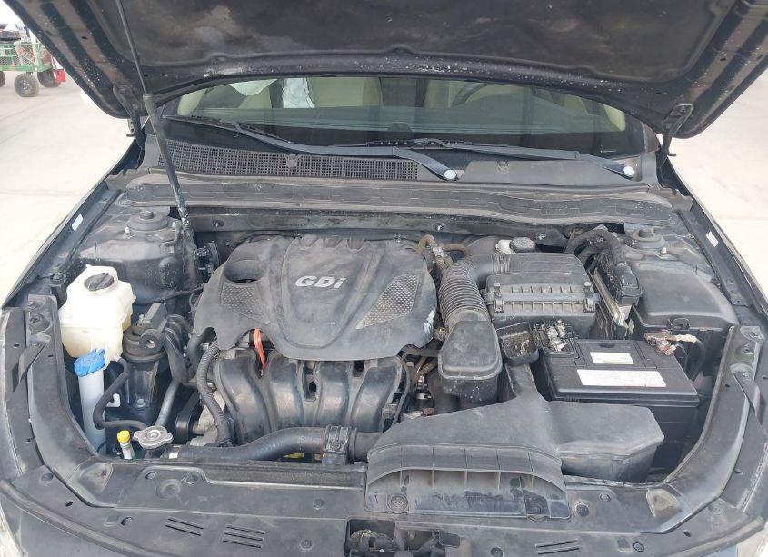 Photo 10 of 2013 Kia Optima LX (VIN 5XXGM4A79DG250766)