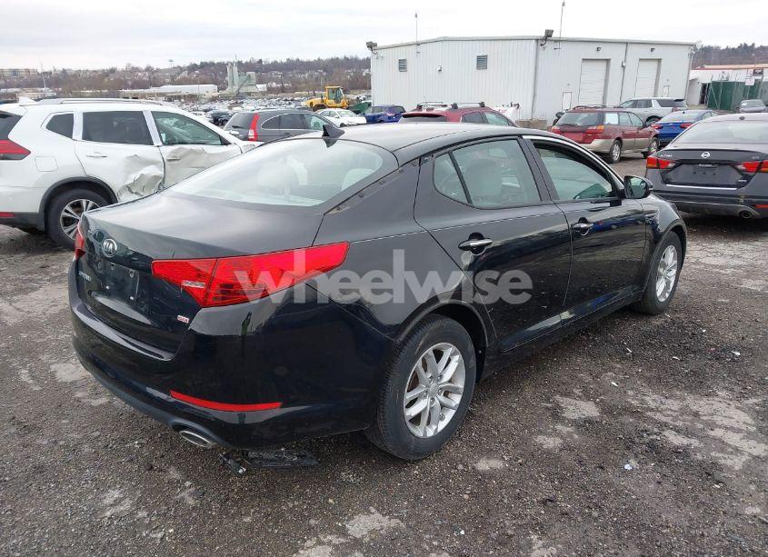 Photo 4 of 2013 Kia Optima LX (VIN 5XXGM4A79DG257197)