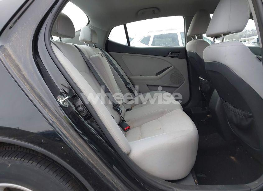 Photo 8 of 2013 Kia Optima LX (VIN 5XXGM4A79DG257197)