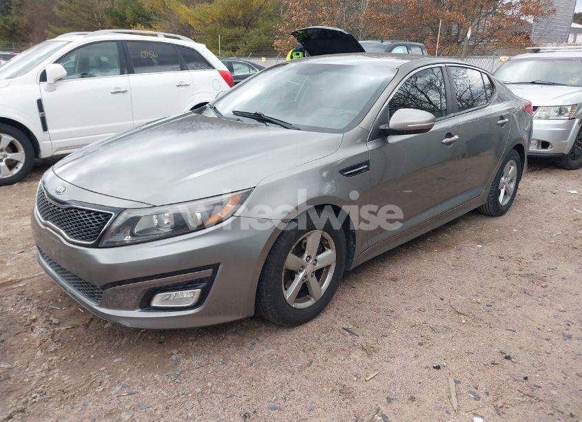 Photo 2 of 2014 Kia Optima LX (VIN 5XXGM4A79EG280285)
