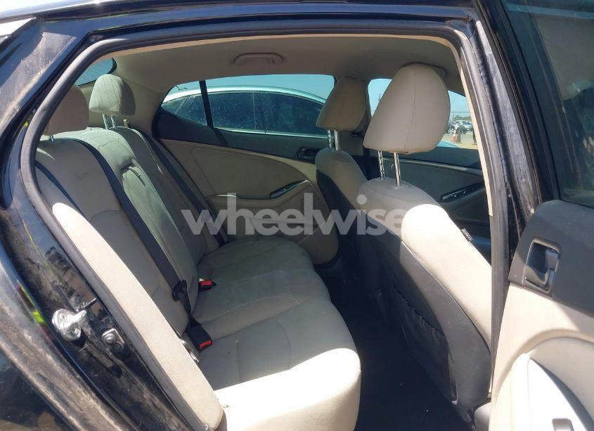 Photo 8 of 2014 Kia Optima LX (VIN 5XXGM4A79EG283381)