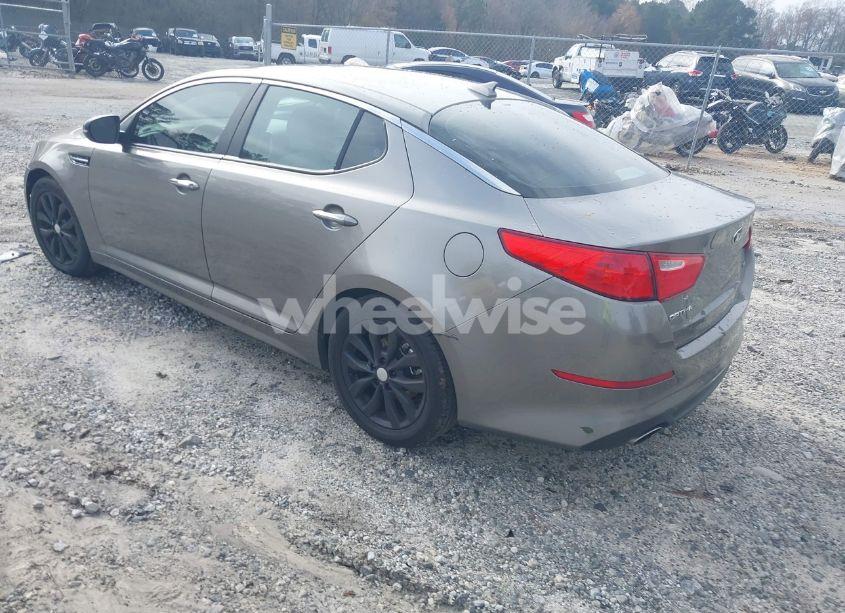 Photo 3 of 2014 Kia Optima LX (VIN 5XXGM4A79EG303144)