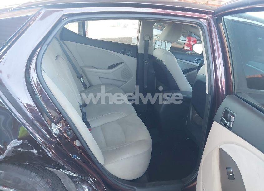 Photo 8 of 2014 Kia Optima LX (VIN 5XXGM4A79EG316606)