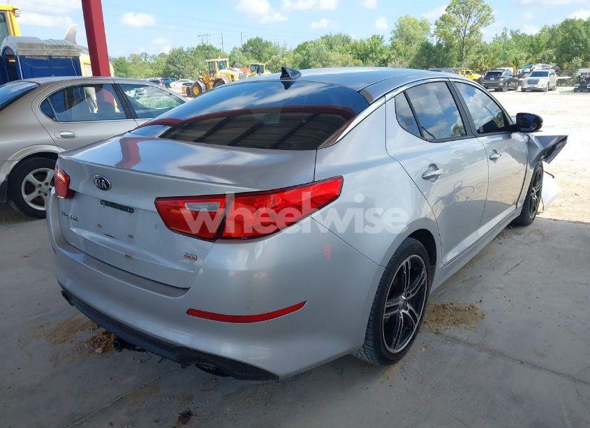 Photo 4 of 2014 Kia Optima LX (VIN 5XXGM4A79EG320493)