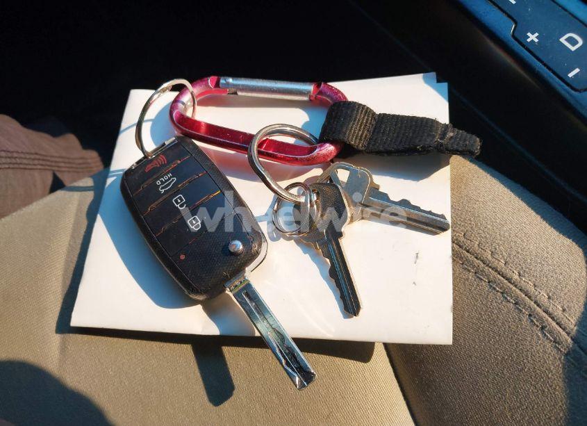 Photo 11 of 2014 Kia Optima LX (VIN 5XXGM4A79EG324303)