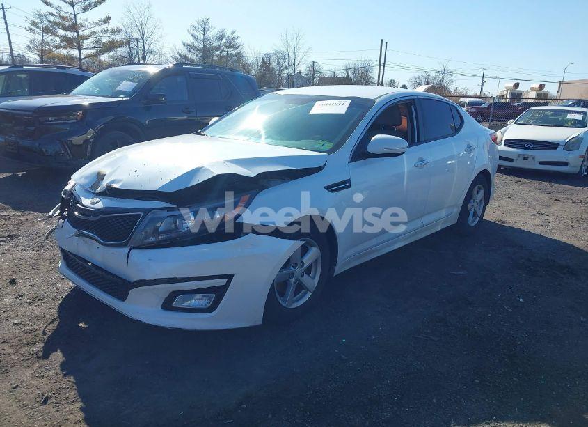 Photo 2 of 2014 Kia Optima LX (VIN 5XXGM4A79EG324303)