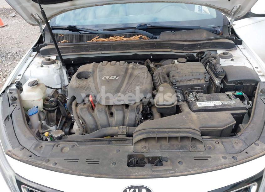 Photo 10 of 2014 Kia Optima LX (VIN 5XXGM4A79EG338251)