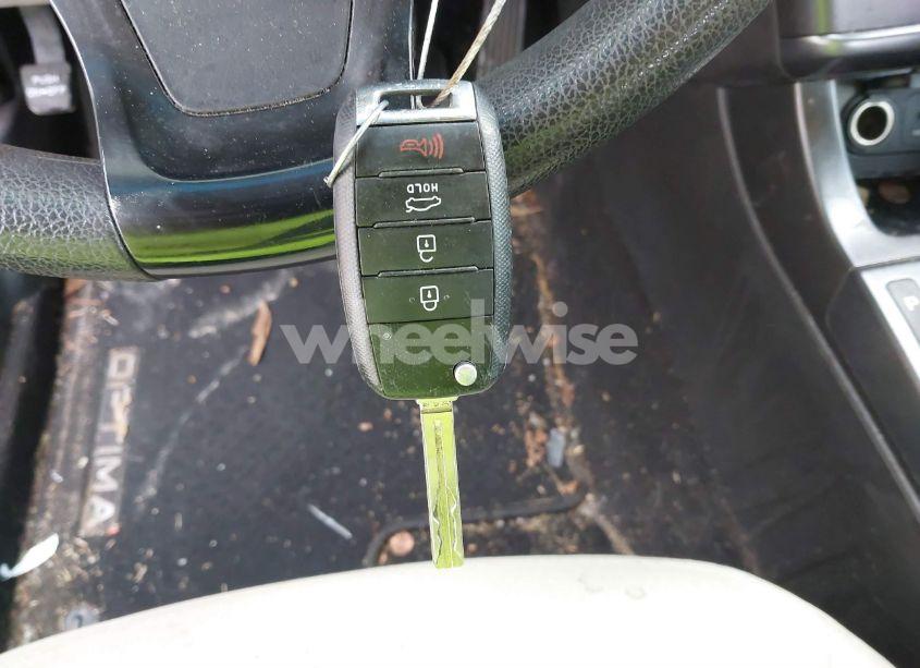 Photo 11 of 2014 Kia Optima LX (VIN 5XXGM4A79EG338251)