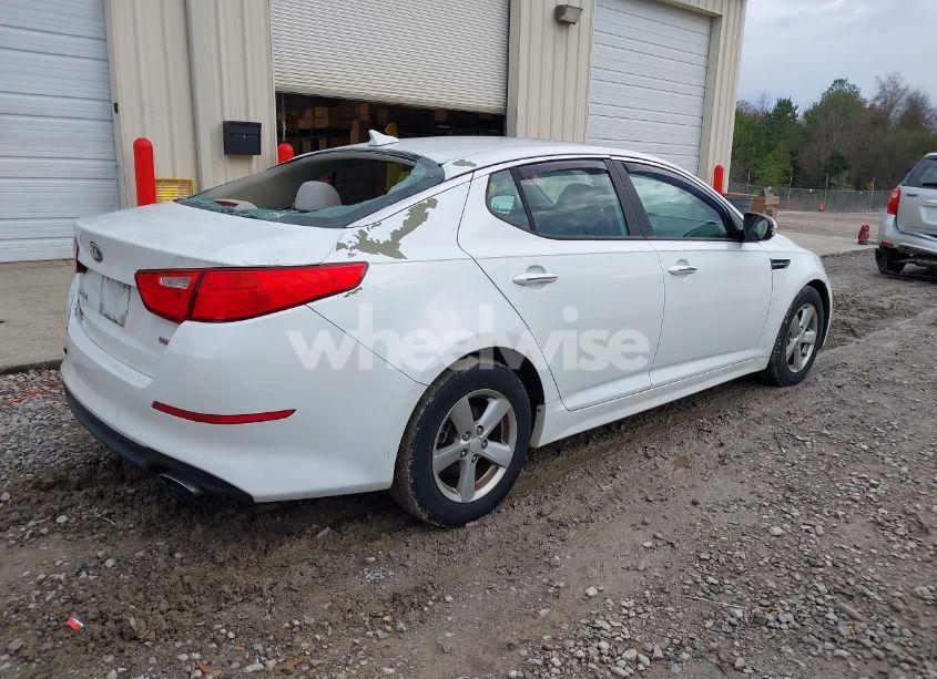 Photo 4 of 2014 Kia Optima LX (VIN 5XXGM4A79EG338251)