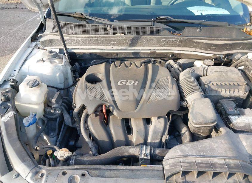 Photo 10 of 2014 Kia Optima LX (VIN 5XXGM4A79EG341540)