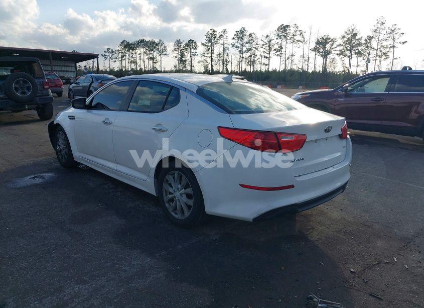 Photo 3 of 2014 Kia Optima LX (VIN 5XXGM4A79EG341540)
