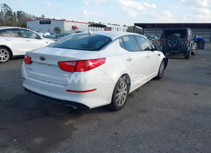 Photo 4 of 2014 Kia Optima LX (VIN 5XXGM4A79EG341540)