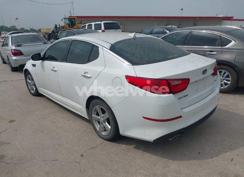 Photo 3 of 2015 Kia Optima LX (VIN 5XXGM4A79FG354452)